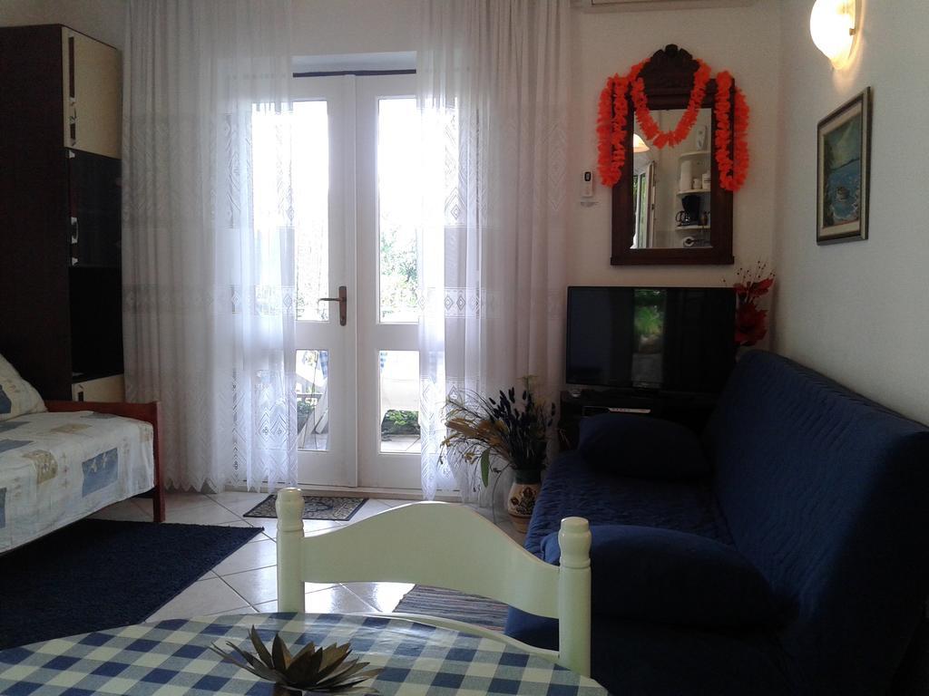 Apartments Marina Supetar Exterior foto