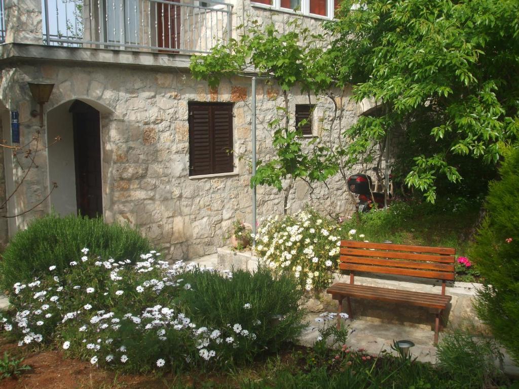 Apartments Marina Supetar Exterior foto
